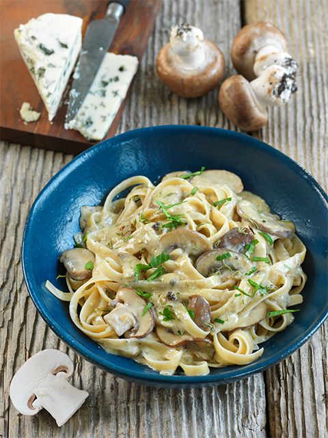 Tagliatelles, champignons et sauce au roquefort - Recette à Prix Engagés Octobre 2024 Tagliatelles, champignons et sauce au roquefort - Recette à Prix Engagés Octobre 2024