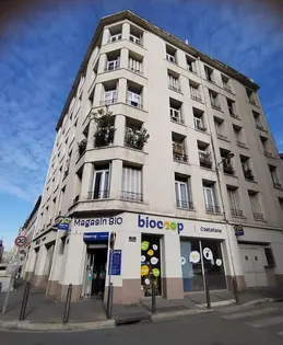 40-biocoop-marseille-castellane-magasin-bio-entree.webp