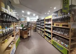 40-biocoop-marseille-castellane-magasin-bio-vrac-zero-dechet-local-prix-engage-accessible.webp